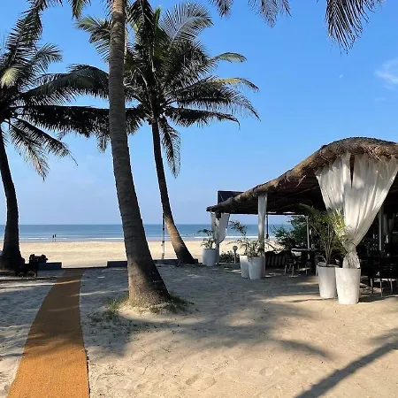 Mamagoa Resort